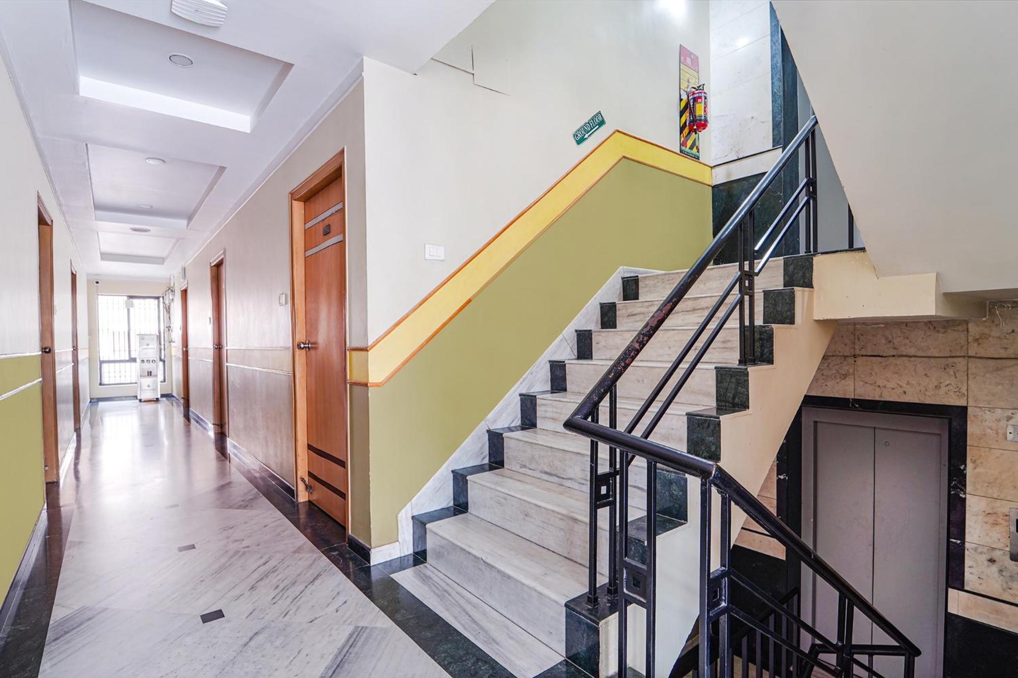 Fabhotel Ess Paradise - Nr Bus Stand Coimbatore Luaran gambar